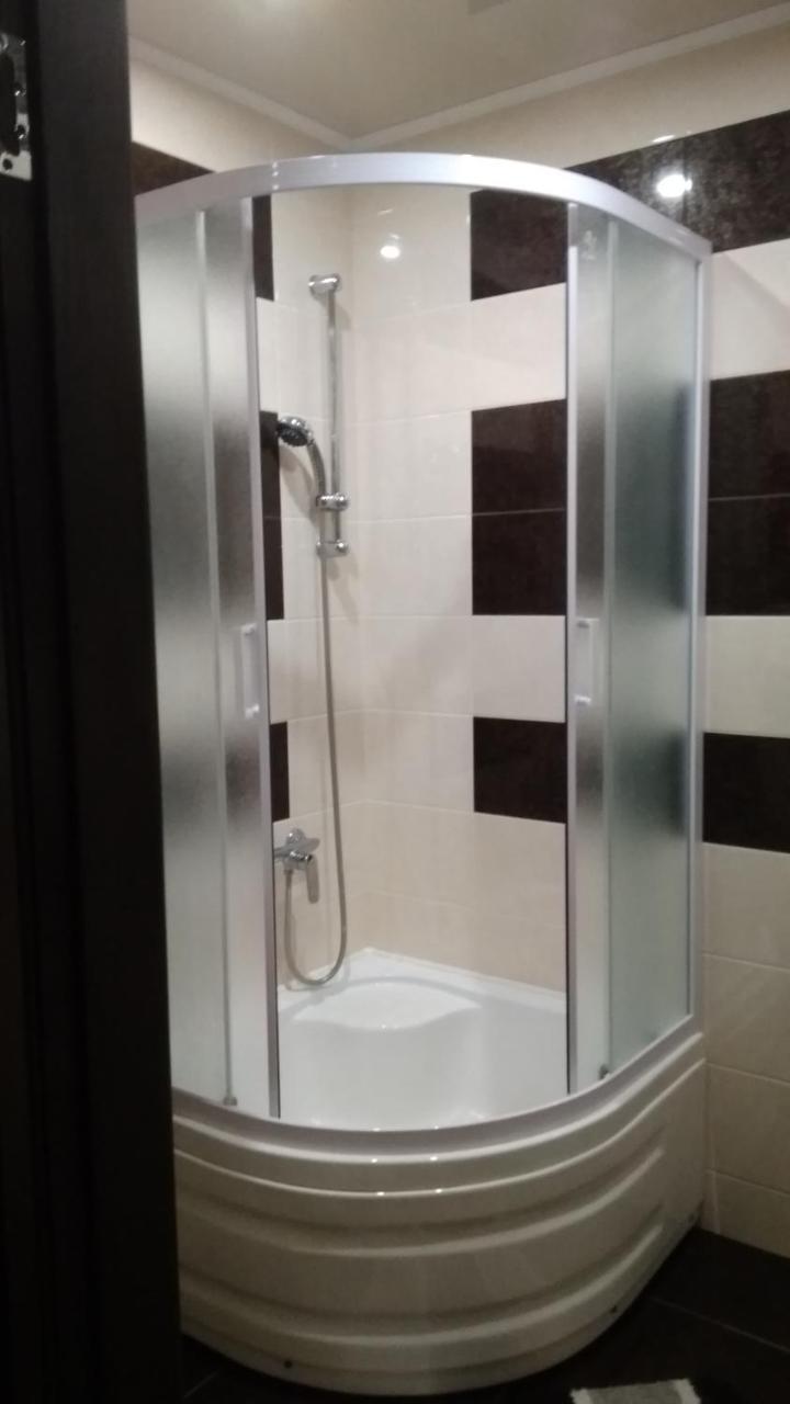 35 Проспект Миру Appartement Kryvy Rih Buitenkant foto